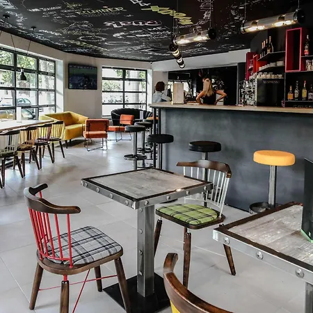 Ibis Styles Republique Hotel 3*