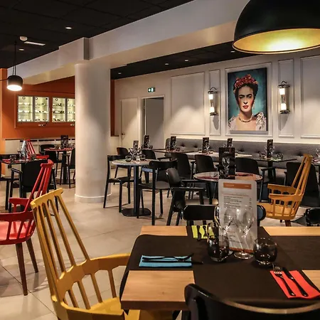 Ibis Styles Republique Hotel 3*