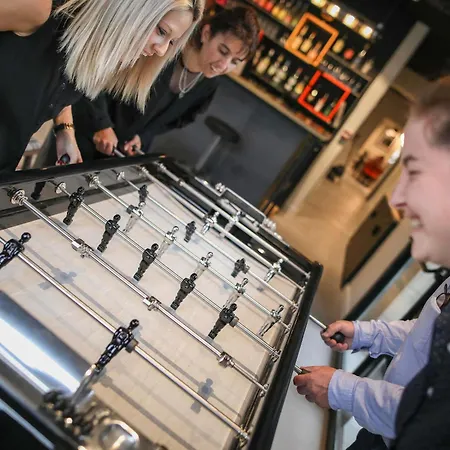 Hotel Ibis Styles République 3*