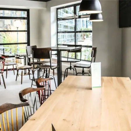호텔 Ibis Styles Republique