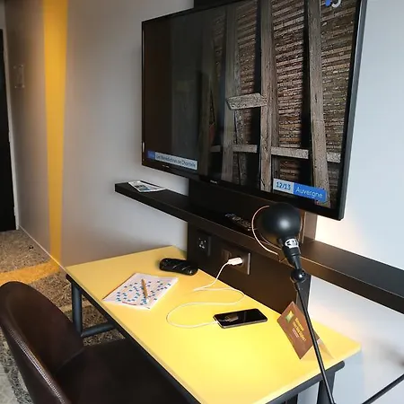 Ibis Styles Republique Отель