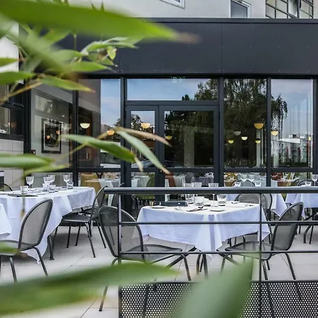 Ibis Styles Republique 호텔 3*