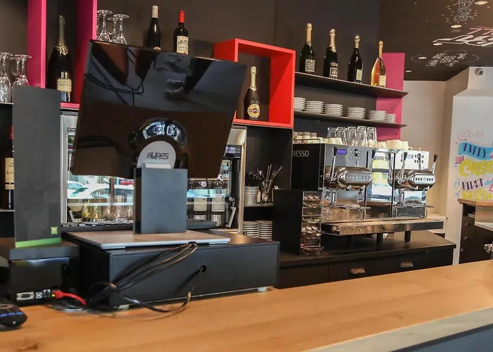 Ibis Styles République 3*