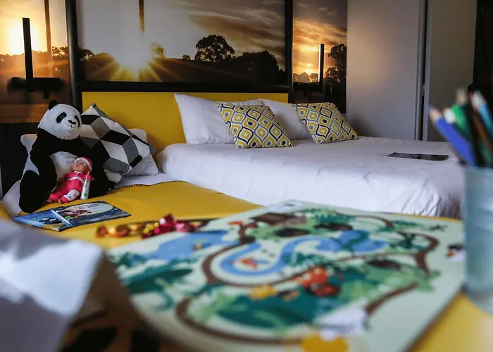 Ibis Styles Republique Hotel 3*