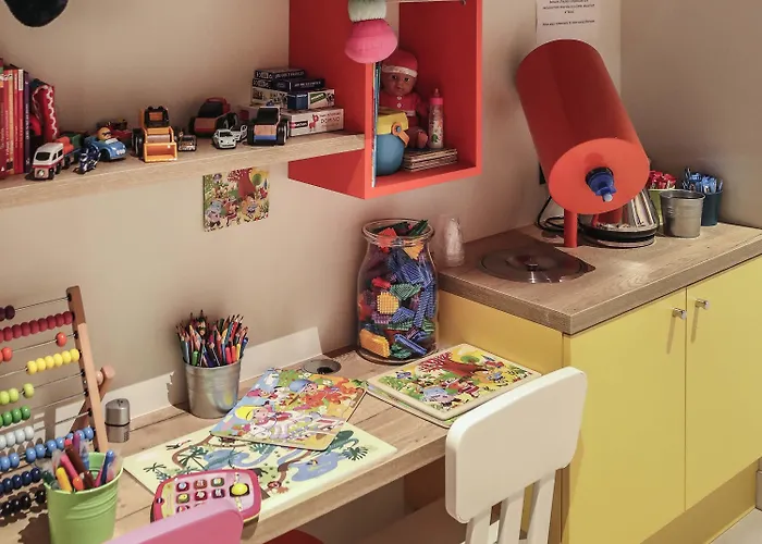 Hotel Ibis Styles Republique 3*