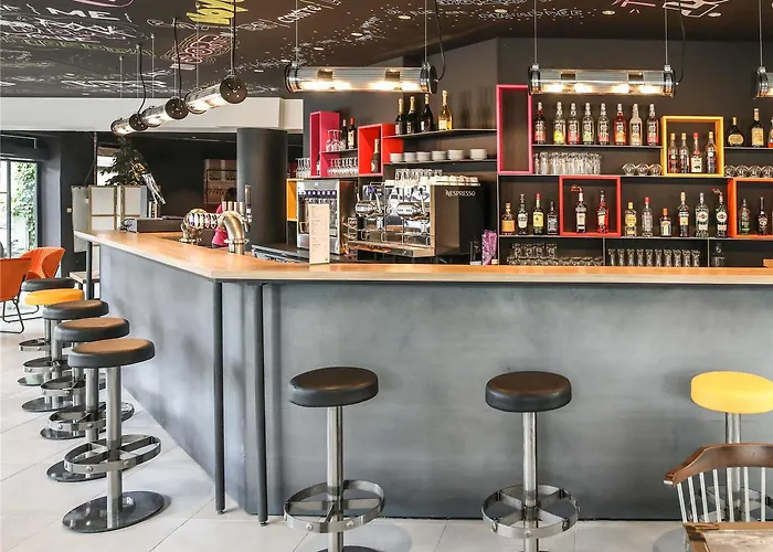 Hotel Ibis Styles République 3*