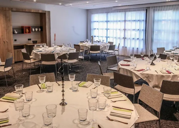 Ibis Styles République 3*